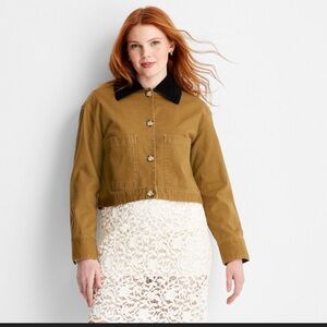 NWT 💕Future Collective Barn Jacket with Black Collar and Cropped Style size XS